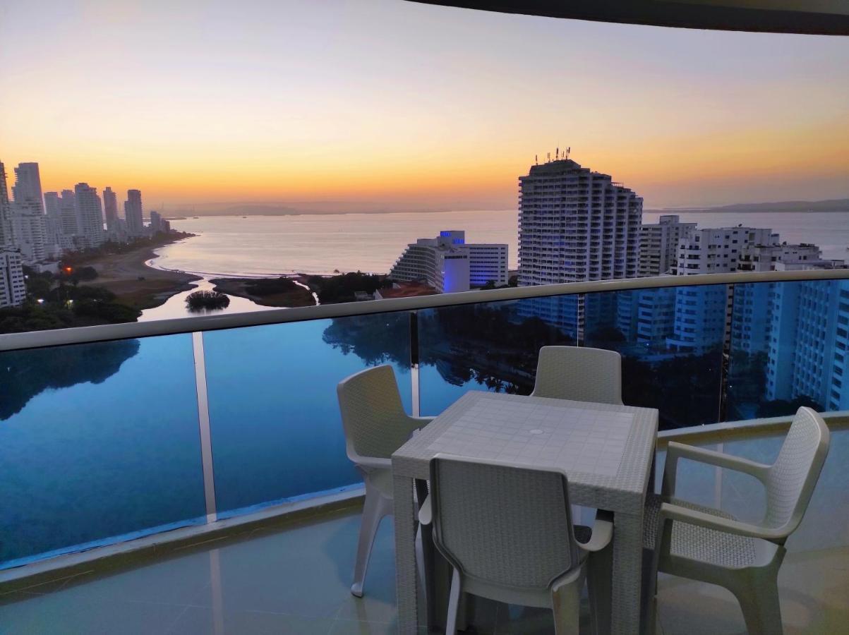 Apartamento De Lujo Con Vista Al Mar - Excelente Ubicacion Cartagena Luaran gambar